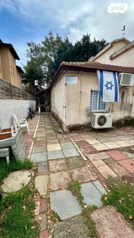 דו משפחתי, סירקין, סירקין, כפר סבא