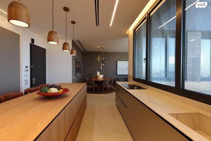 גג/ פנטהאוז, שכונת גפן, רמת גן