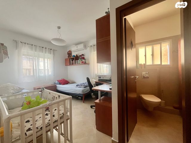 דירה, יוסף נדבה, פסגת זאב, ירושלים