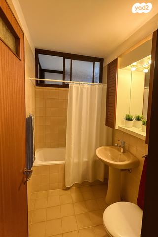 גג/ פנטהאוז, פרופס 5, נווה רם, שיכון מזרחי, רמת גן