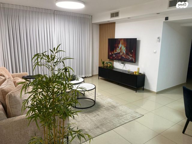 דירה, שדרות קדש 5, ברנע, אשקלון