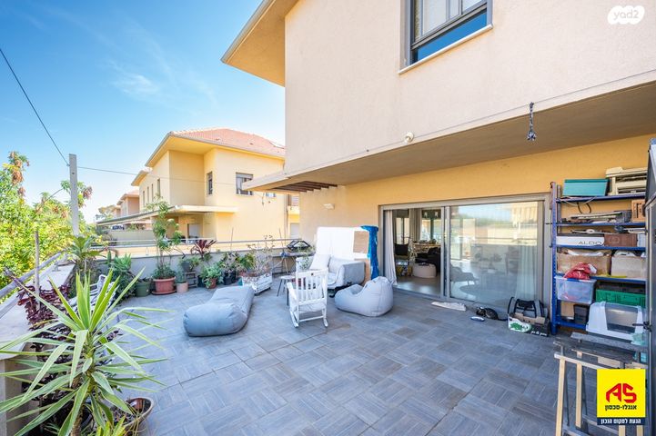 דופלקס, הקרן, יובלים, פרדס חנה כרכור