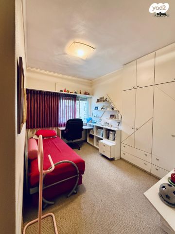 גג/ פנטהאוז, שמעון רייך, נהריה