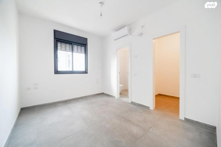 דירה, נווה גן, פתח תקווה