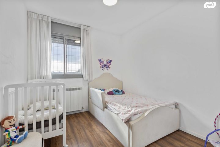 דירה, אליהו קורן, חומת שמואל, הר חומה, ירושלים