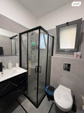 דירת גן, כרמיאל