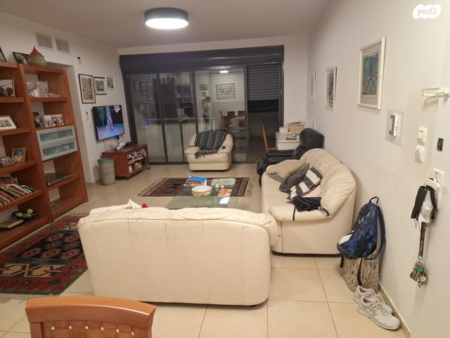 דירה, הדר, רמת השרון