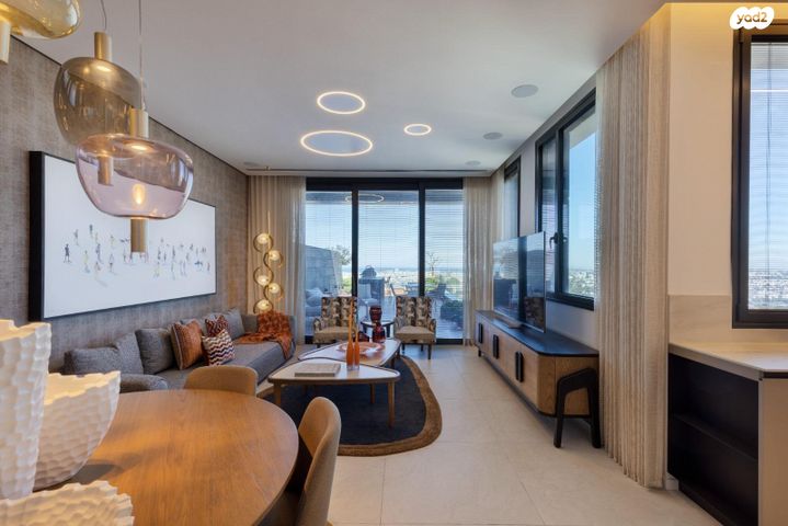 גג/ פנטהאוז, שכונת גפן, רמת גן