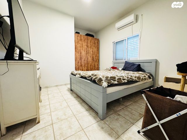 דירה, המלבן, הל"ה, גבעתיים