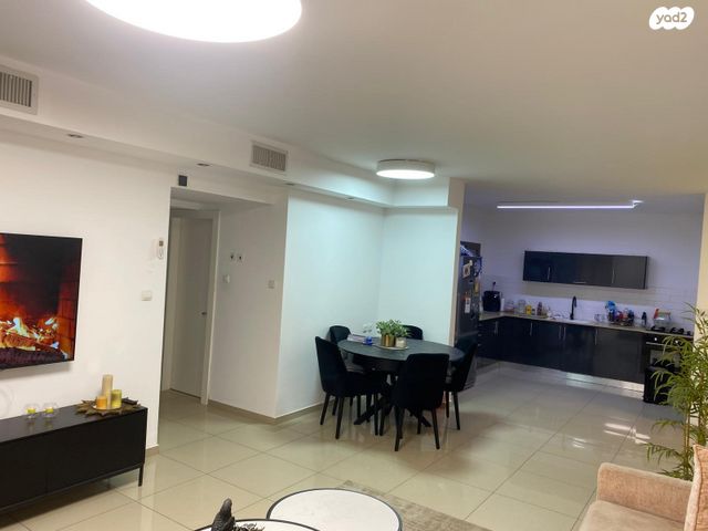 דירה, שדרות קדש 5, ברנע, אשקלון