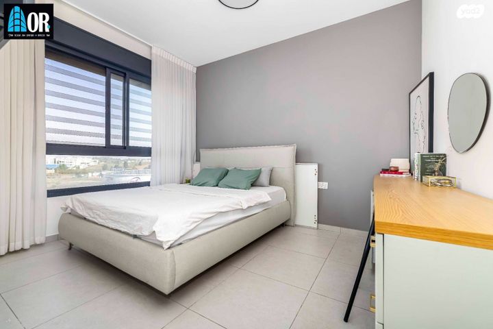 דירה, יעקב תמרי, חצרות המושבה, רחובות