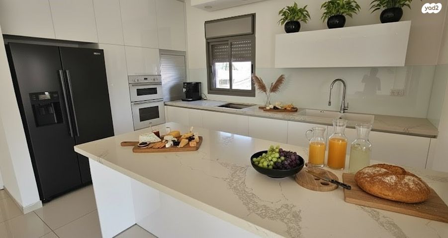 דירה, ישראל בן ציון 16, דרום מערב ותיק, בת ים