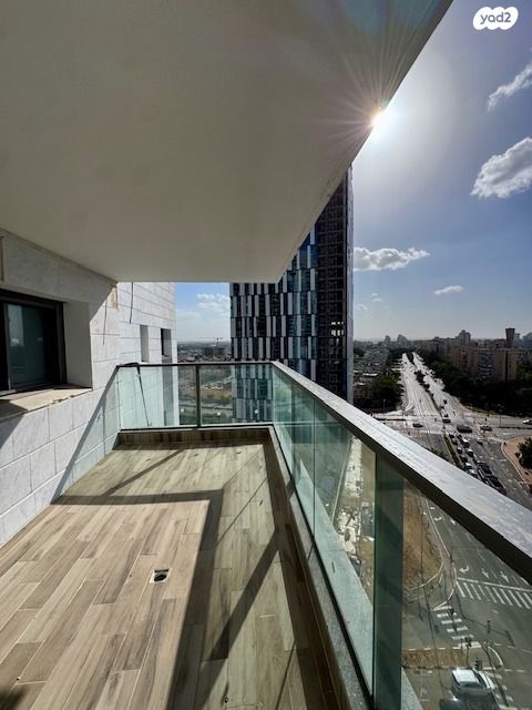 דירה, קרל פופר 8, קרית המדע, נתניה