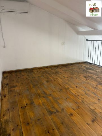 דירה, סעדיה נחום, טירת שלום, נס ציונה