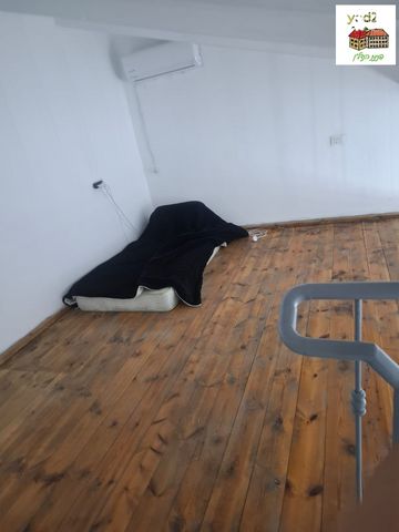 דירה, סעדיה נחום, טירת שלום, נס ציונה