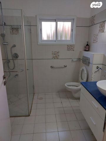 בית פרטי/ קוטג', אפעל 19, שיכון ותיקים, חולון