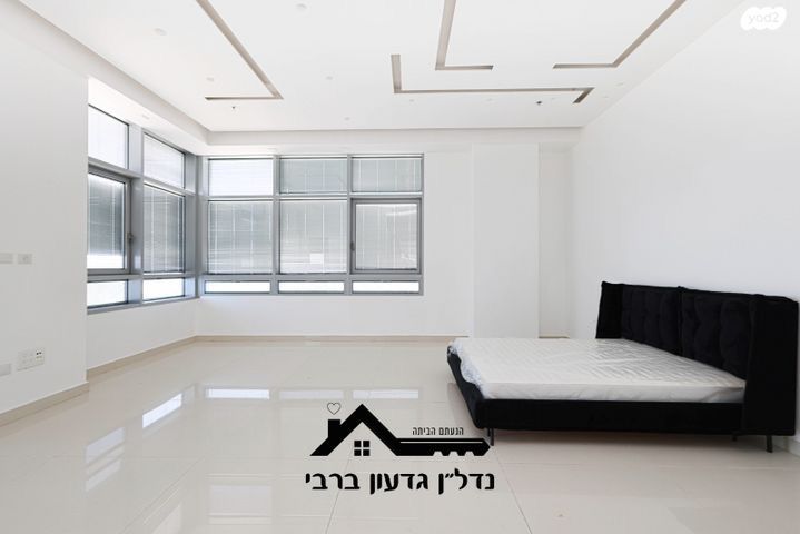 גג/ פנטהאוז, שדרות ירושלים, הקריה מע"ר, אשדוד