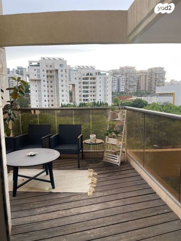 דירה, קדושי השואה, אזורי חן, גימל החדשה, תל אביב יפו