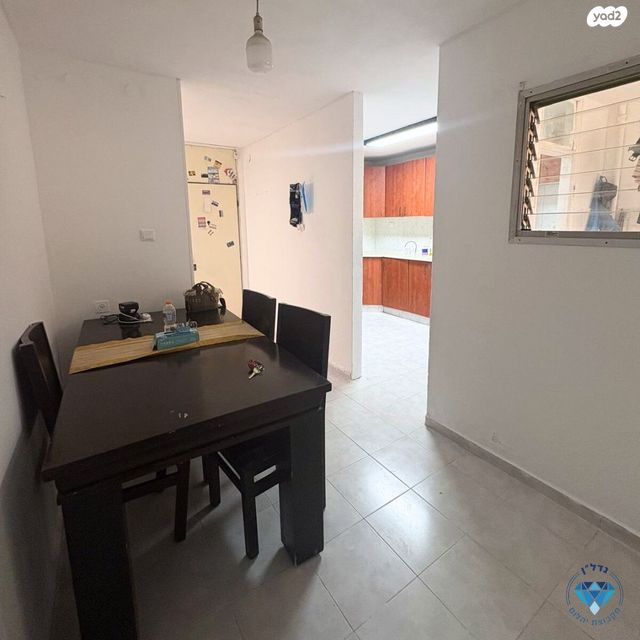 דירה, מרגולין, מרכז מזרחי, נס ציונה