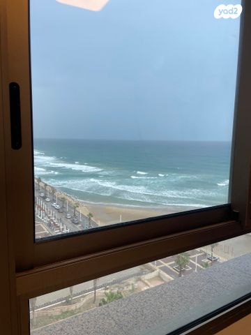 דירה, דוד אלעזר 10, חוף הכרמל, חיפה