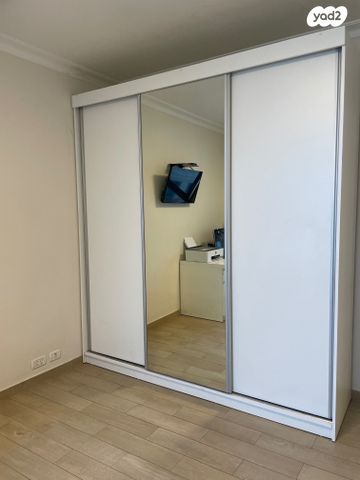 דירה, דוד אלעזר 10, חוף הכרמל, חיפה