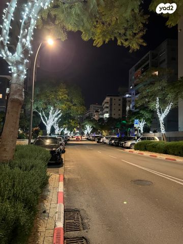 דירת גן, עין דור, מרום ראשון, ראשון לציון