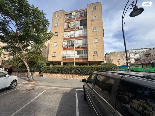 דירה, ג' / מרכז מזרח העיר, רחובות