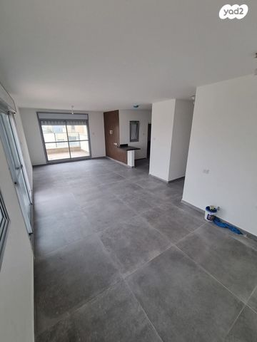 גג/ פנטהאוז, אופקים