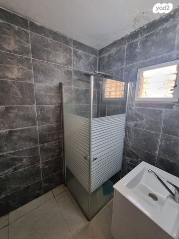 דירה, קלמן גבריאלוב, קרית משה, רחובות