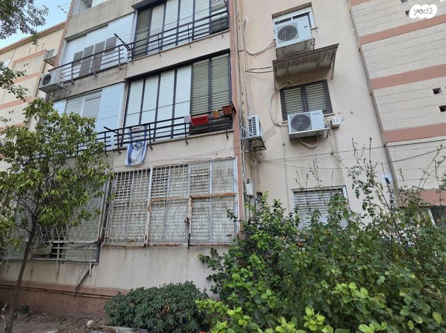 דירה, קרן קיימת לישראל 73, ביאליק דרום, קרית ביאליק