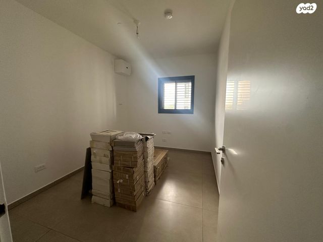 דירה, הר מירון, נווה ישראל, הרצליה