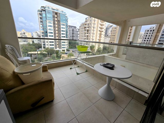 דירה, מאיר יערי, כוכב הצפון, תל אביב יפו