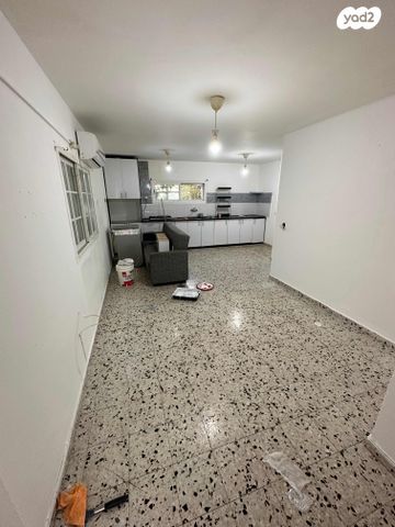 בית פרטי/ קוטג', אופקים