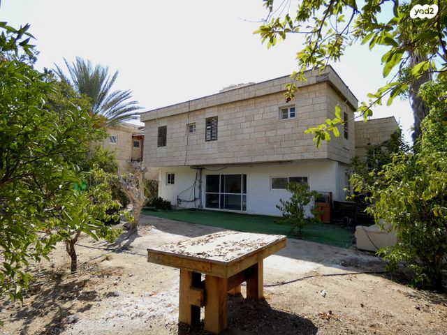 בית פרטי/ קוטג', קדש ברנע, שאר העיר, מיתר / כרמית