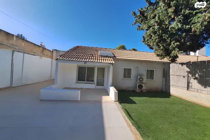 דירת גן, האשל, רובע א', אשדוד