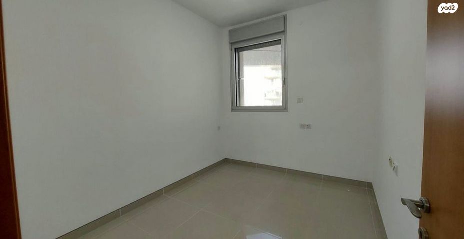 ניסים אלוני 1