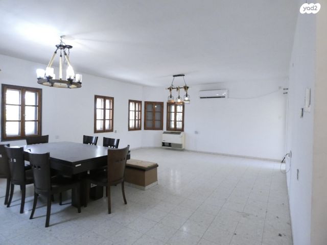 בית פרטי/ קוטג', קדש ברנע, שאר העיר, מיתר / כרמית