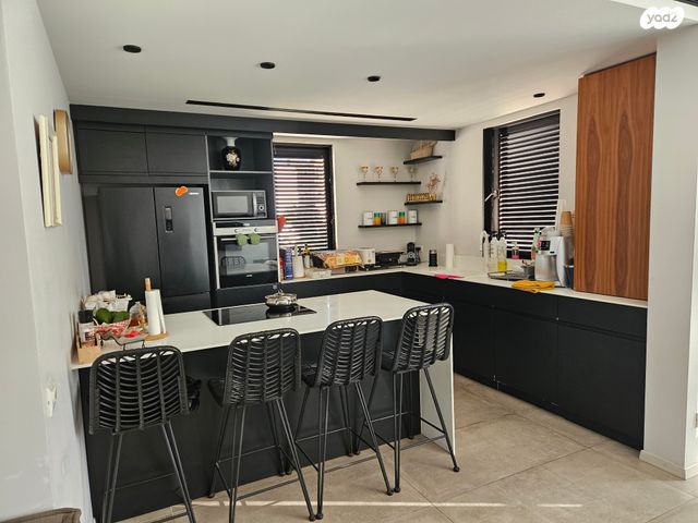 דירה, שדרות ז'בוטינסקי, מרכז העיר דרום, נתניה