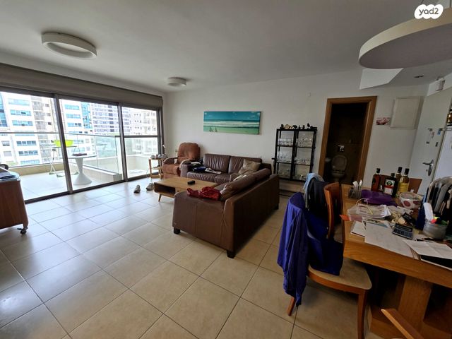 דירה, מאיר יערי, כוכב הצפון, תל אביב יפו