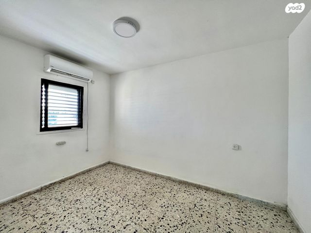 דופלקס, עולי הגרדום, נאות הרצל, נתניה