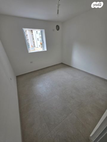 דירה, האורגים, בת ים