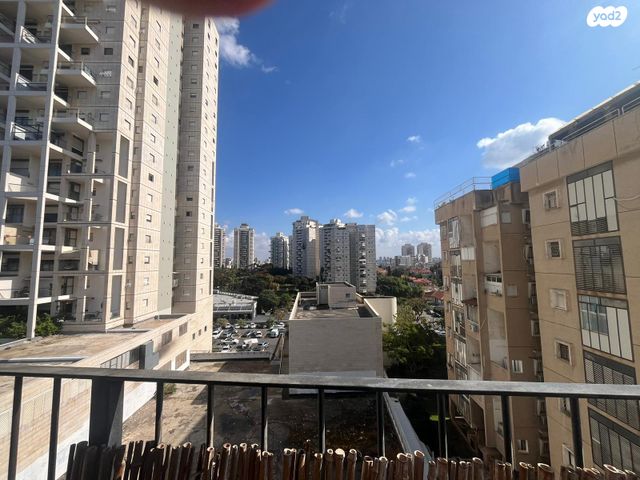 דירה, מרום נווה, רמת יצחק, רמת גן