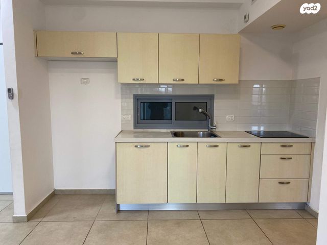 דירה, הוד השרון