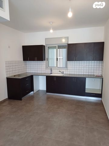 דירה, שדרות רובע יזרעאל 44, רובע יזרעאל סביוני העמק, עפולה