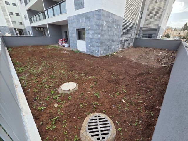 דירת גן, יצחק שמיר, שאר העיר, עפולה