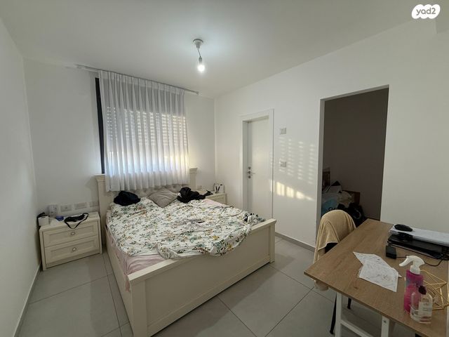 דירת גן, גאולה כהן, גלי ים, קרית ים