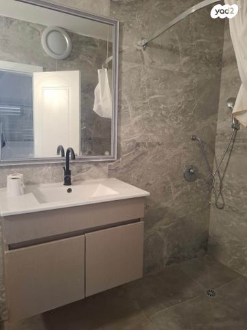 בית פרטי/ קוטג', שיזף, עומר