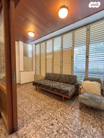 דירה, אוסישקין 32, מוצקין הותיקה, קרית מוצקין