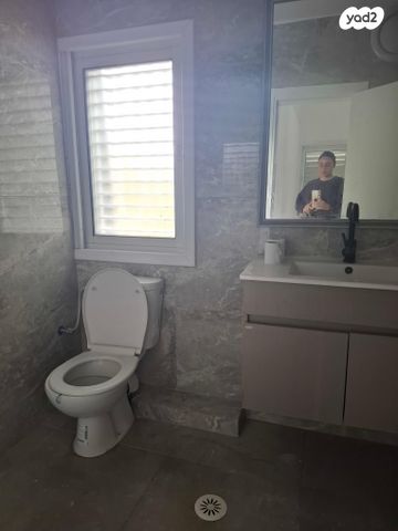 בית פרטי/ קוטג', שיזף, עומר