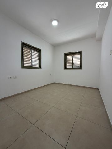 דופלקס, ביאליק, מרכז, קרית עבודה, חולון